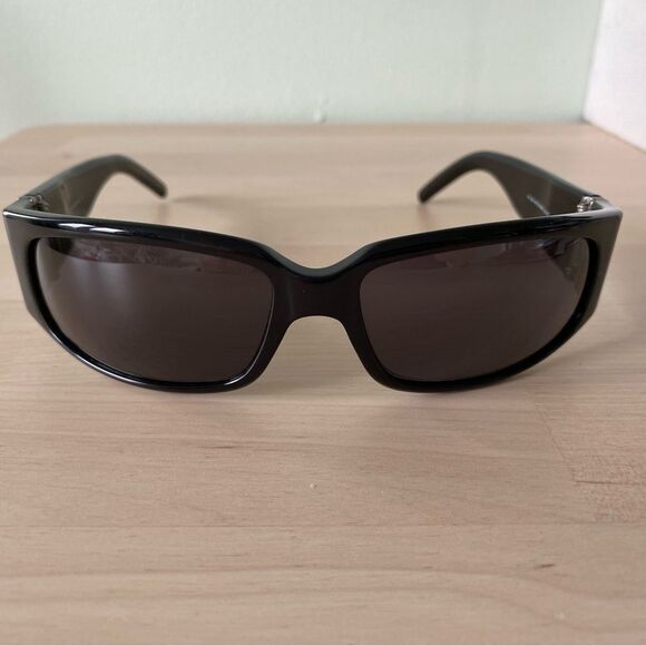 Y2K Black Gucci Sunglasses - Picture 1 of 12